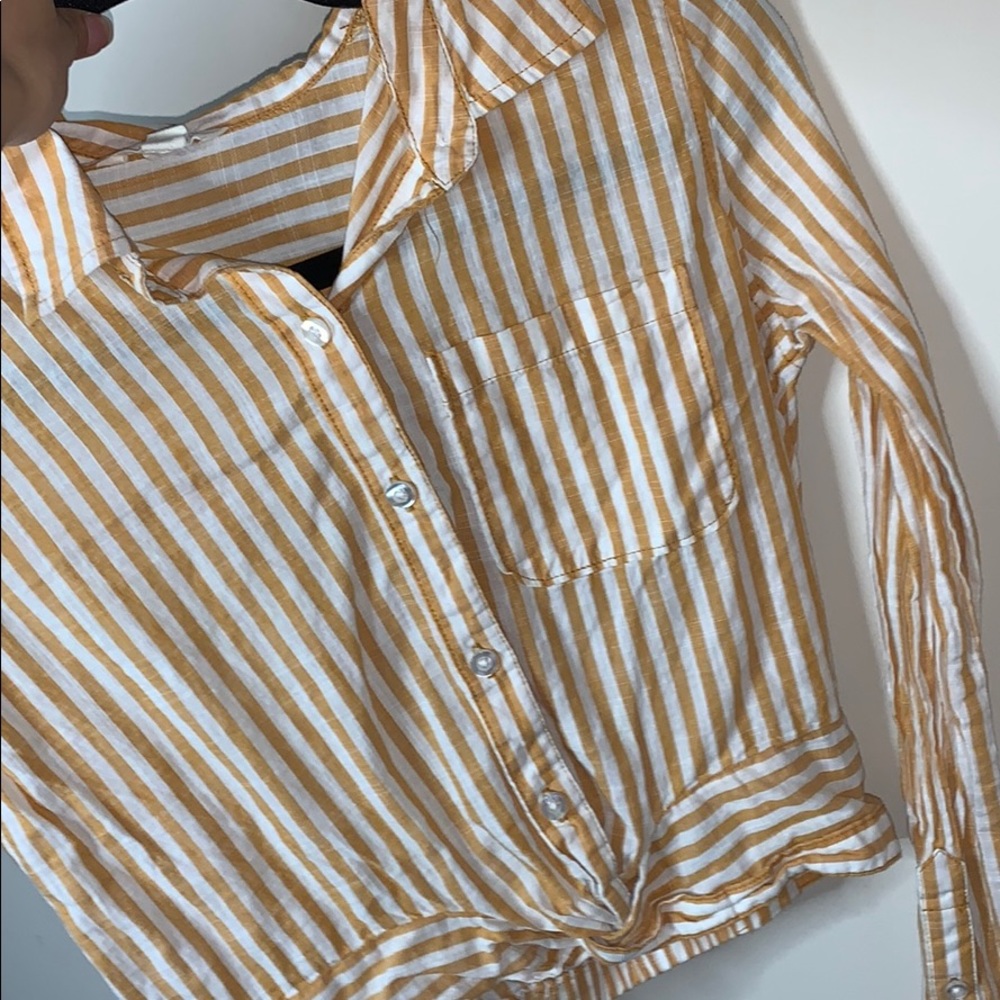 Stripped Collard Button Up